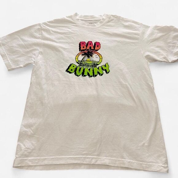 Bad Bunny 2022 un verano sin ti worlds hottest tour tee - white cotton medium - Picture 2 of 6